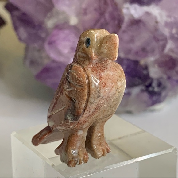 Miniature EAGLE Stone Carving Mini Figurine Steatite Soapstone Animal Figure 1.5 - Picture 8 of 13